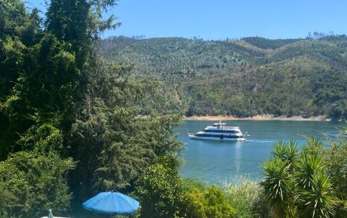 Casa do Lago — 4-Star Luxury Hotel in Tomar, Portugal