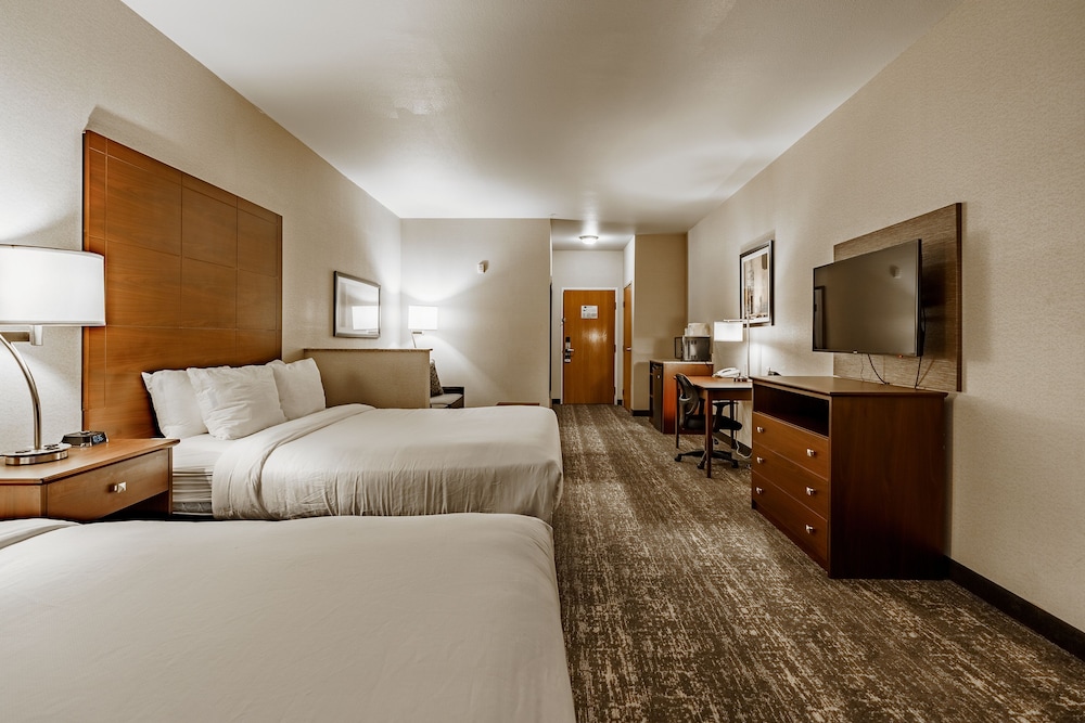 Cobblestone Suites Ripon - photo 9