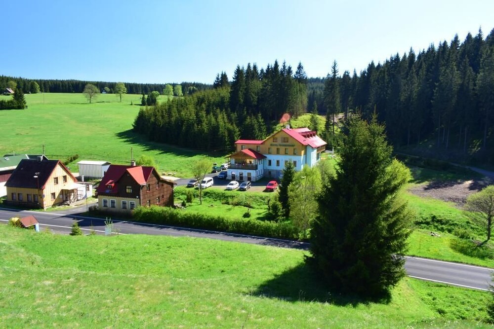 Hotel Ochsendorf — hotel in Abertamy