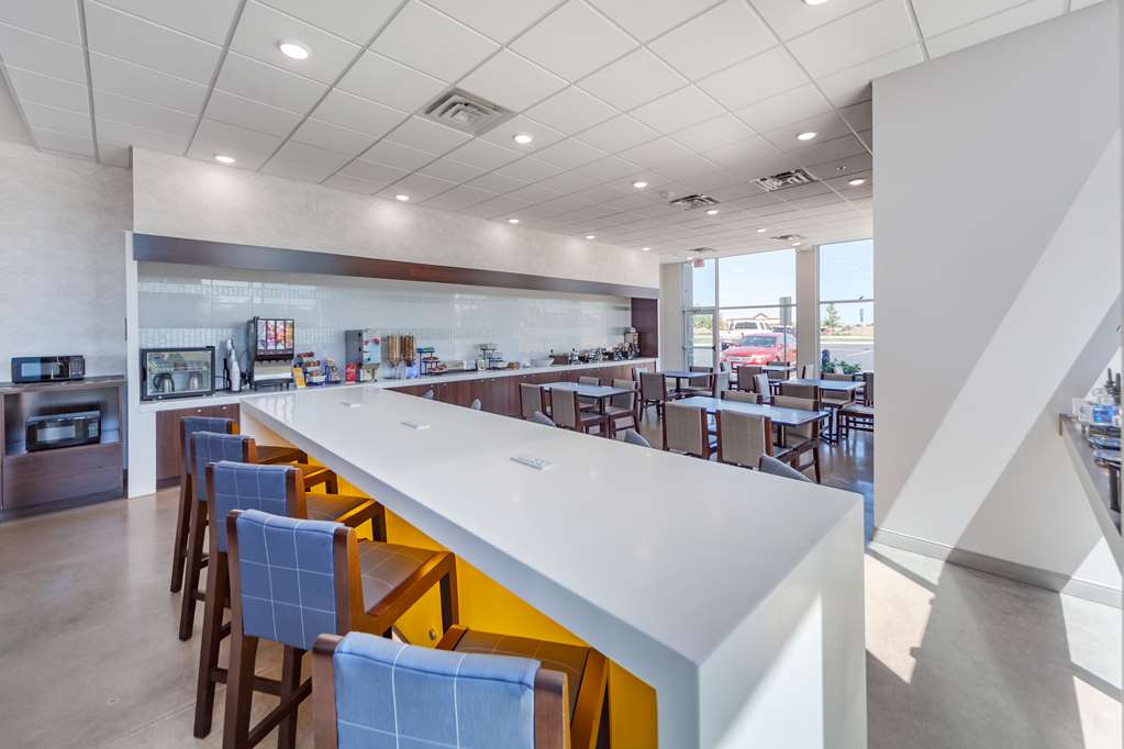 GLō Best Western Dawley Farms In Sioux Falls - photo 5