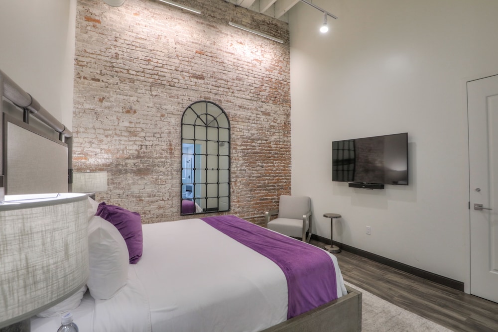 Studio 154 Luxury Hotel - photo 8