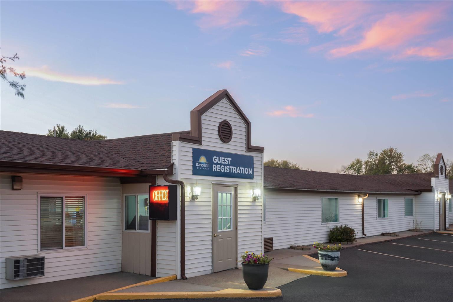 Days Inn by Wyndham Jamestown — hotel in Jamestown
