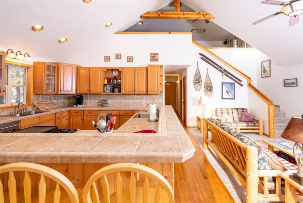 The Smitty Place by Casago McCall Donerightmanagement - photo 12