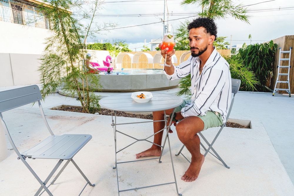 Romeo Gay Hotel - photo 24