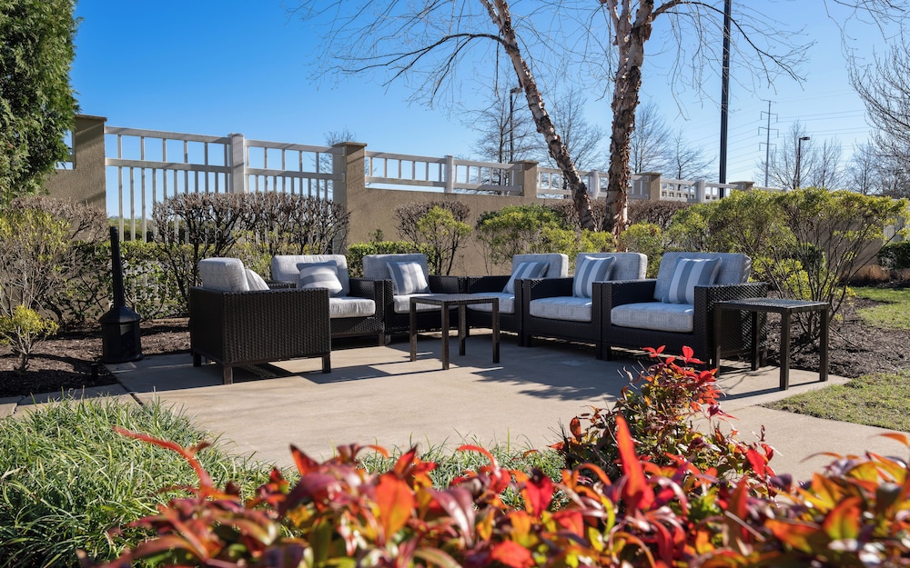 Courtyard by Marriott Winchester - photo 31