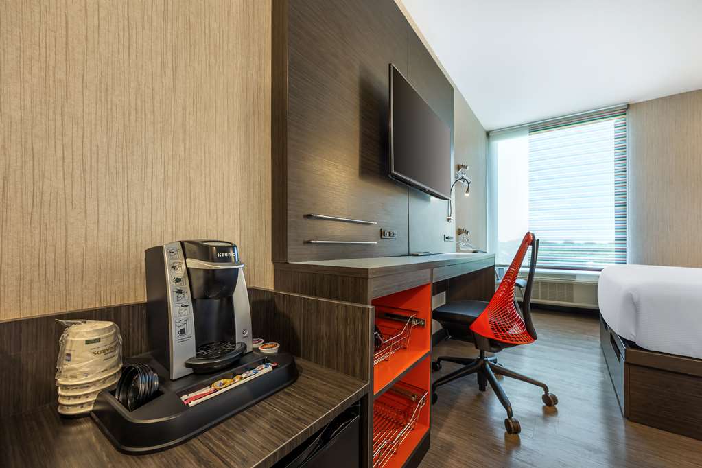 Vīb Best Western Springfield - photo 14