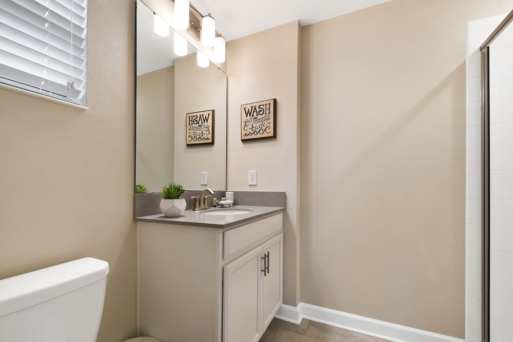 5 Bedrooms 4 Bathrooms Storey Lake 4921 Wa - photo 22