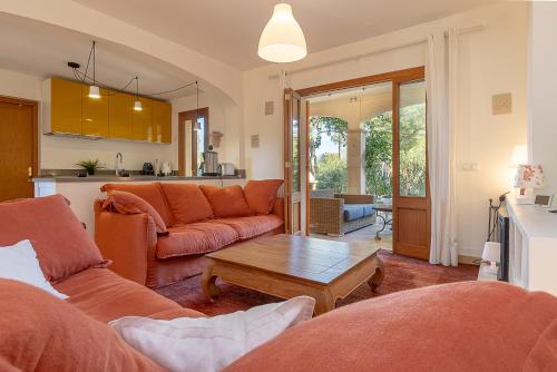 Townhouse Sonrisa by Homevillas360 — 4-Star Luxury Hotel in Arta, Spain