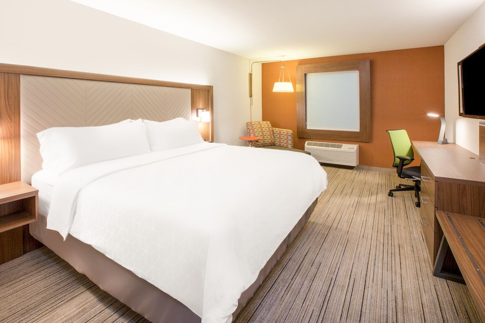 Holiday Inn Express & Suites Blythe - photo 14