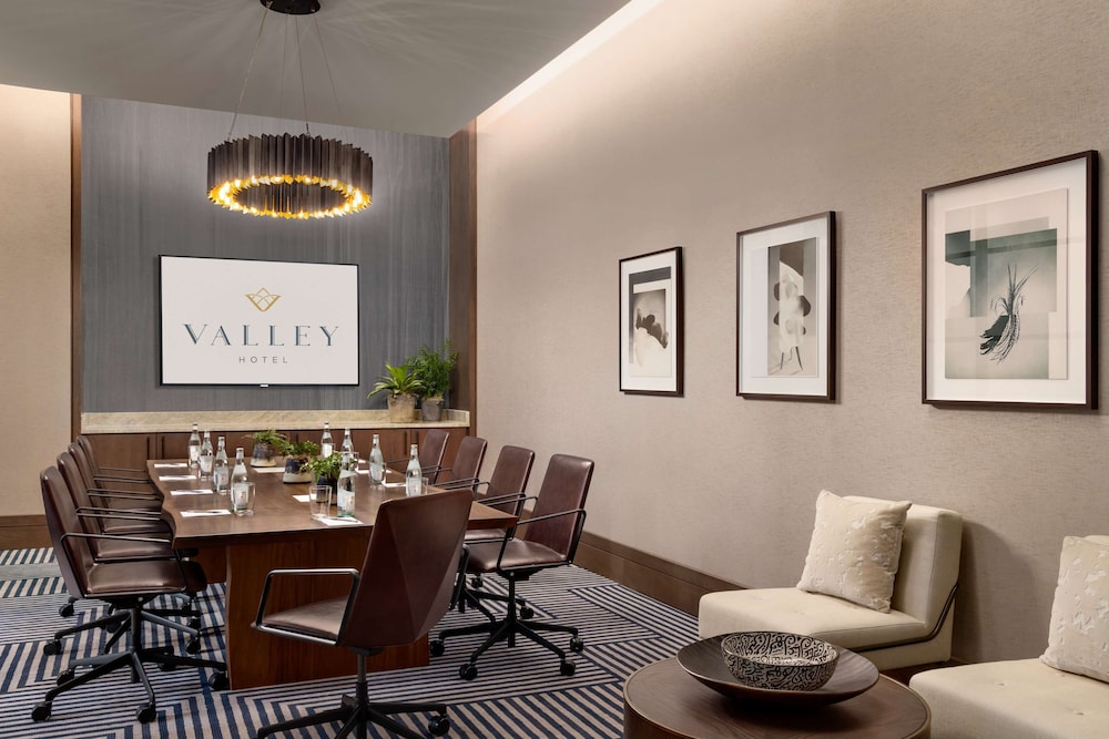 Valley Hotel Homewood Birmingham Curio Collection by Hilton - photo 65