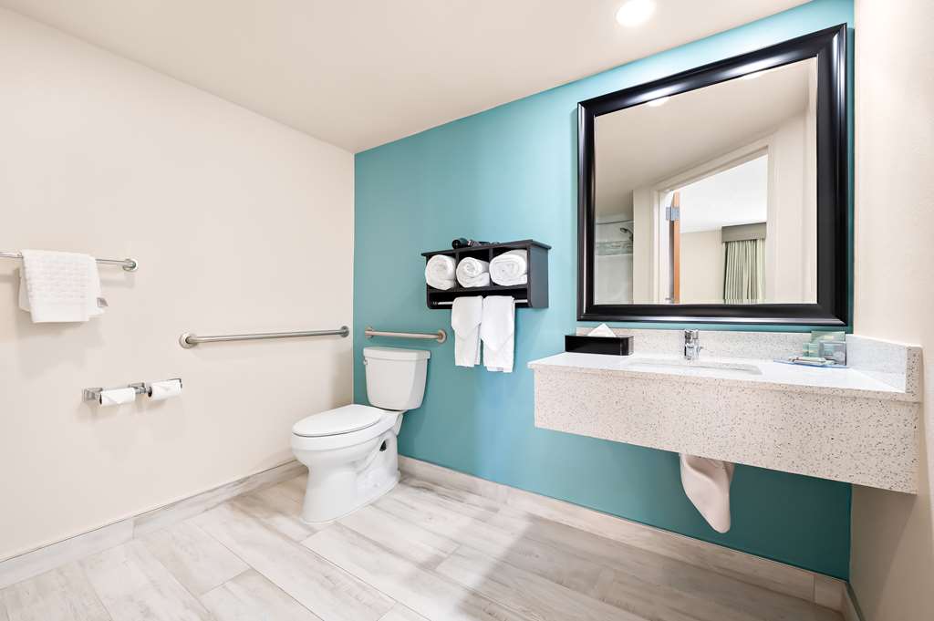 Best Western Intracoastal Inn - photo 21