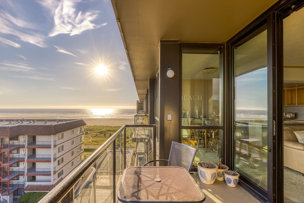 Sand & Sea Resort Condominiums - photo 759