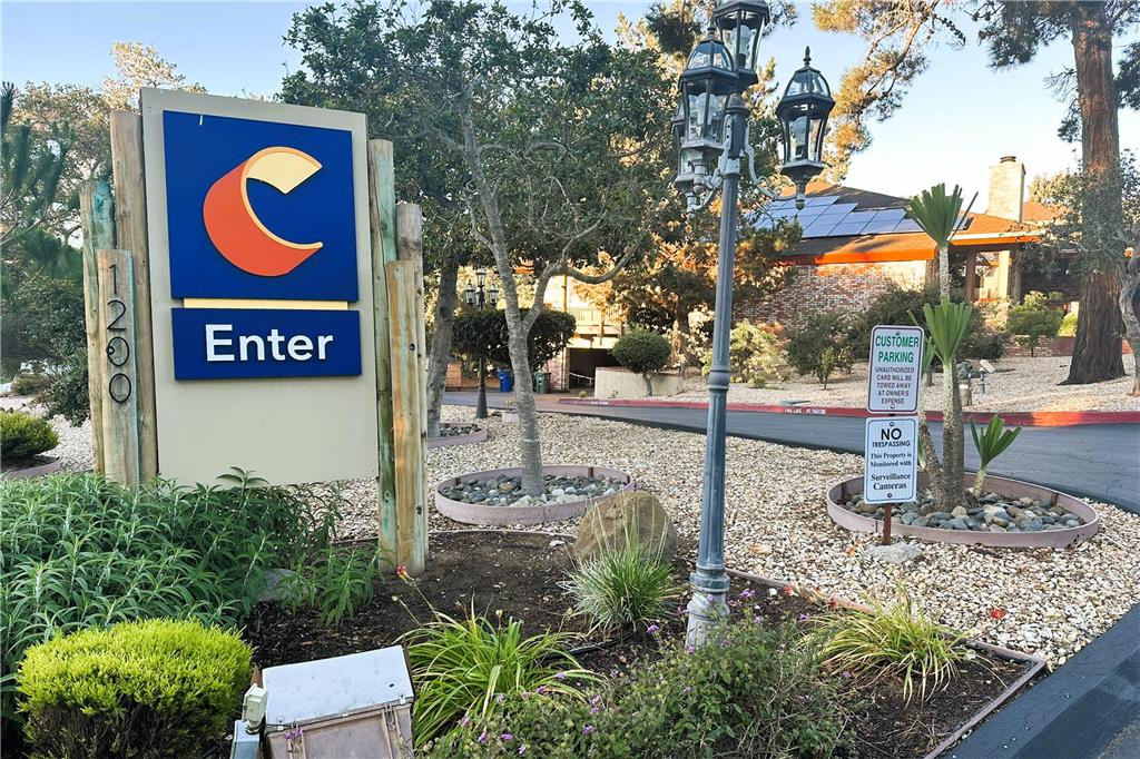Comfort Inn Monterey Peninsula Airport - photo 4