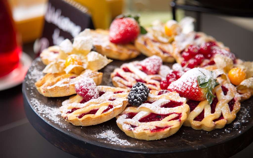 מזון ומשקאות