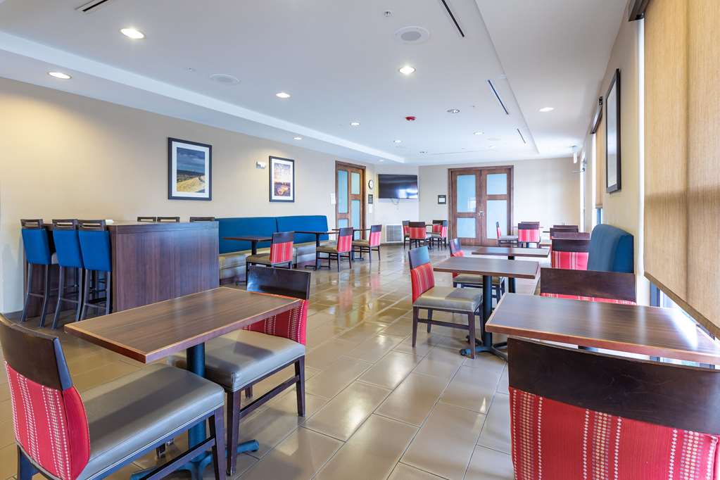 Comfort Suites Denver near Anschutz Medical Campus - photo 26