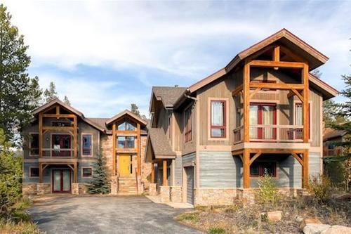 Marksberry Way - carbon neutral hotel in Breckenridge