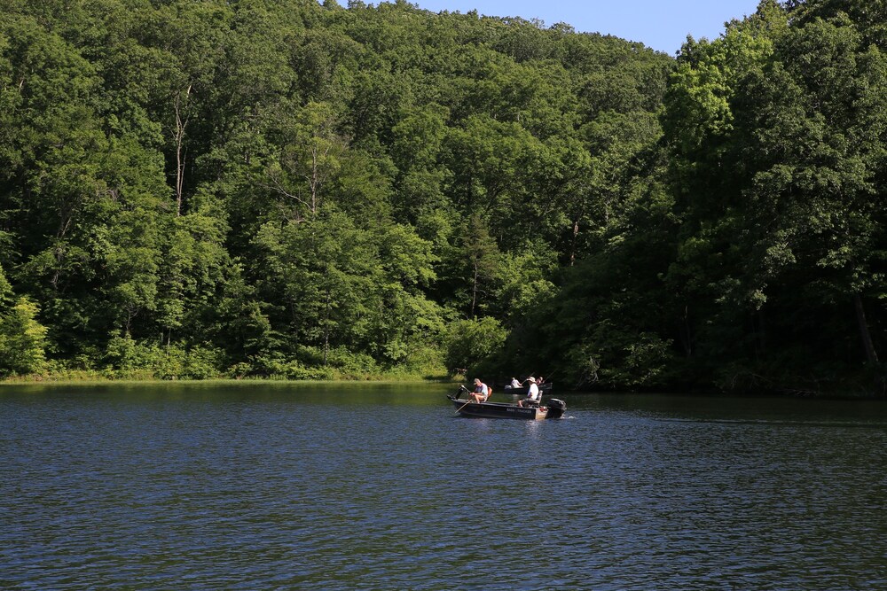 Greenbo Lake State Resort Park - photo 17