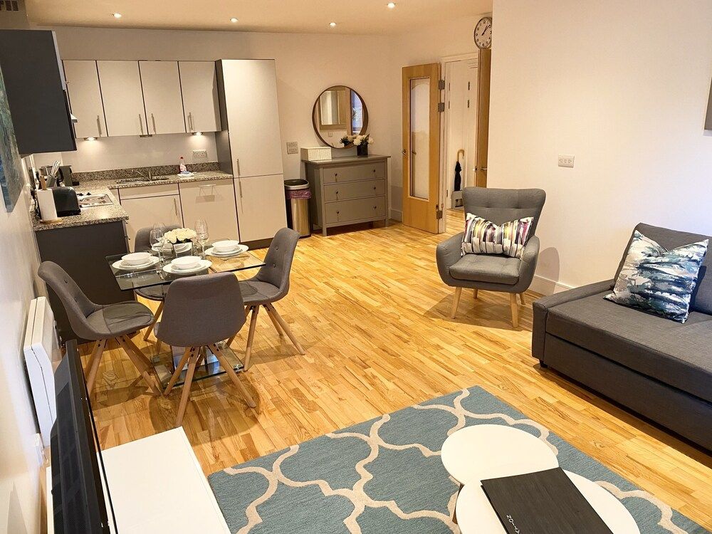 The Burley — 4-Star Luxury Hotel in Oxford, United Kingdom