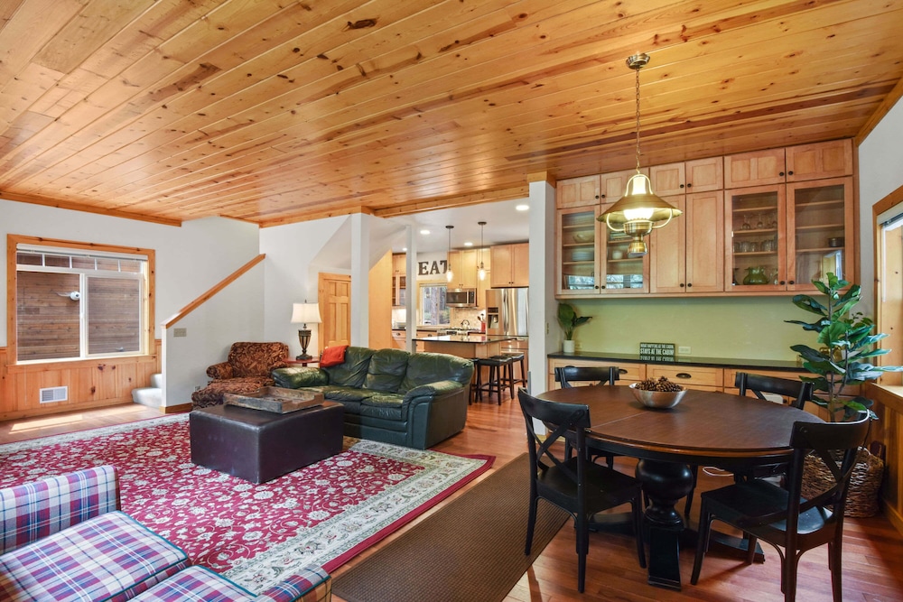 Tucked Inn Tahoma - photo 10