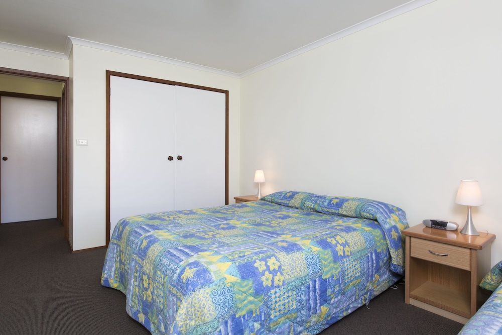 Riverfront Motel & Restaurant — Rosetta — photo 4