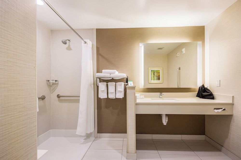 Fairfield Inn & Suites by Marriott Chickasha - photo 17