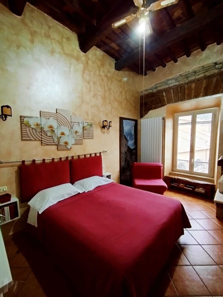 La Mensa Ponderaria in Tivoli, Italy