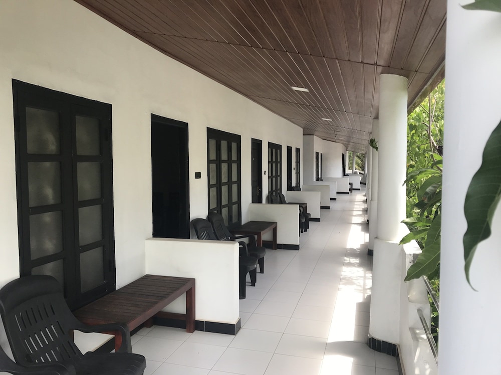 Golden Beach Inn - last minute hotel in Trincomalee