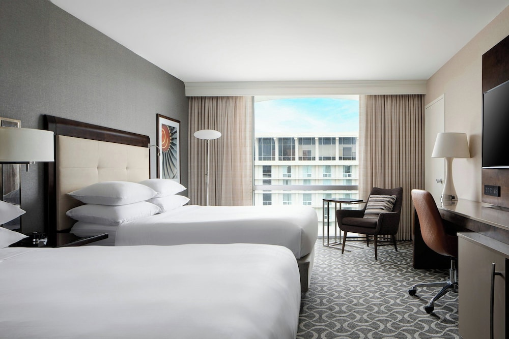 Marriott St. Louis Airport - photo 27