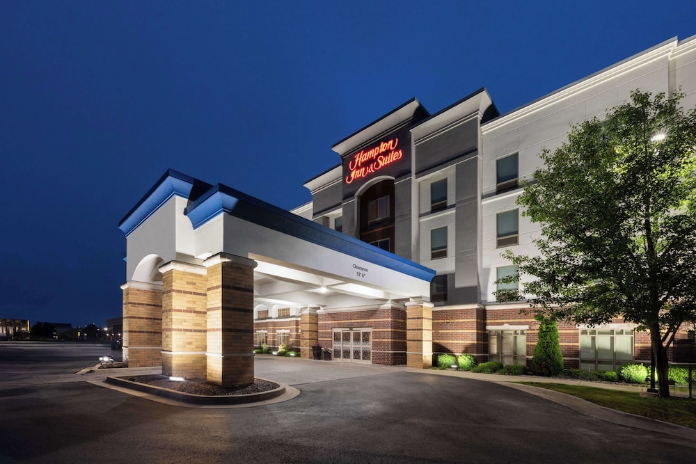 Hampton Inn & Suites Saginaw - photo 40