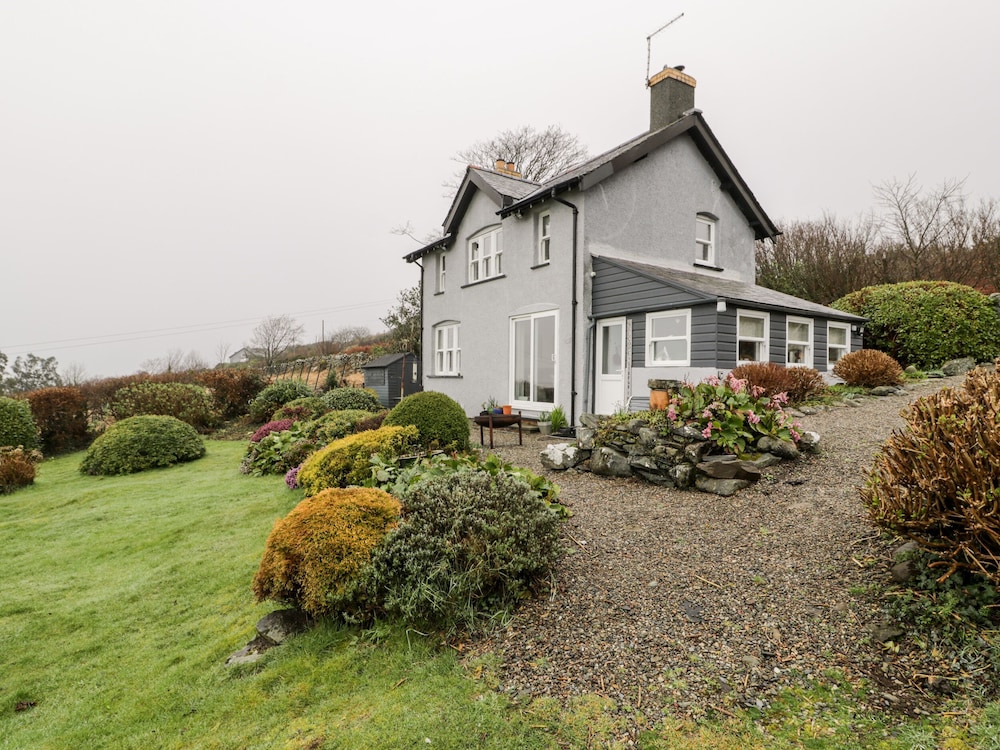 Sibrwd Y Mor — Harlech — photo 4