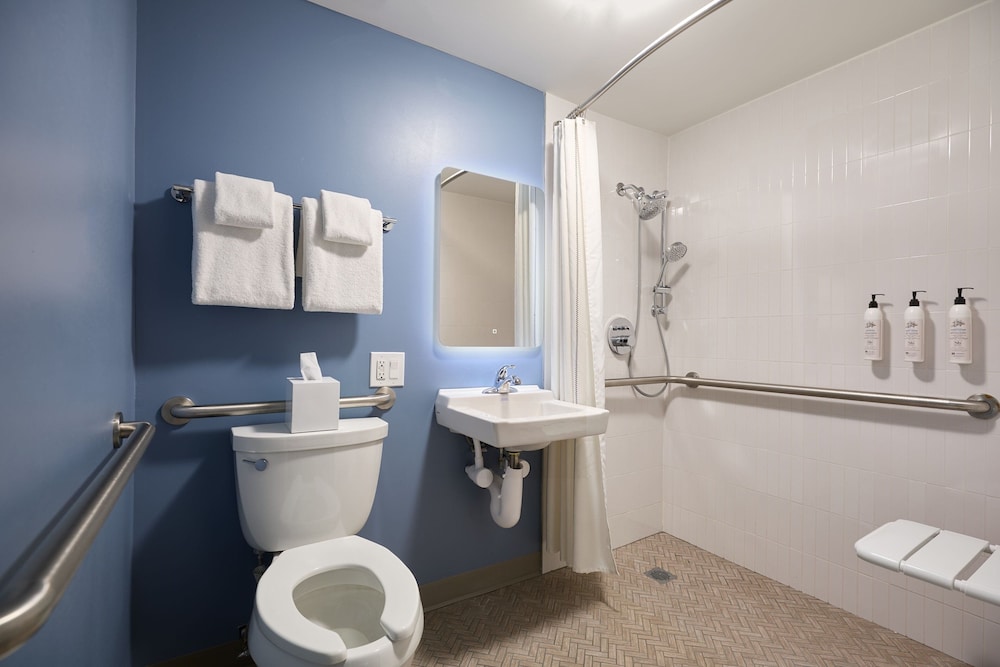 Delta Hotels by Marriott New York Times Square - photo 16