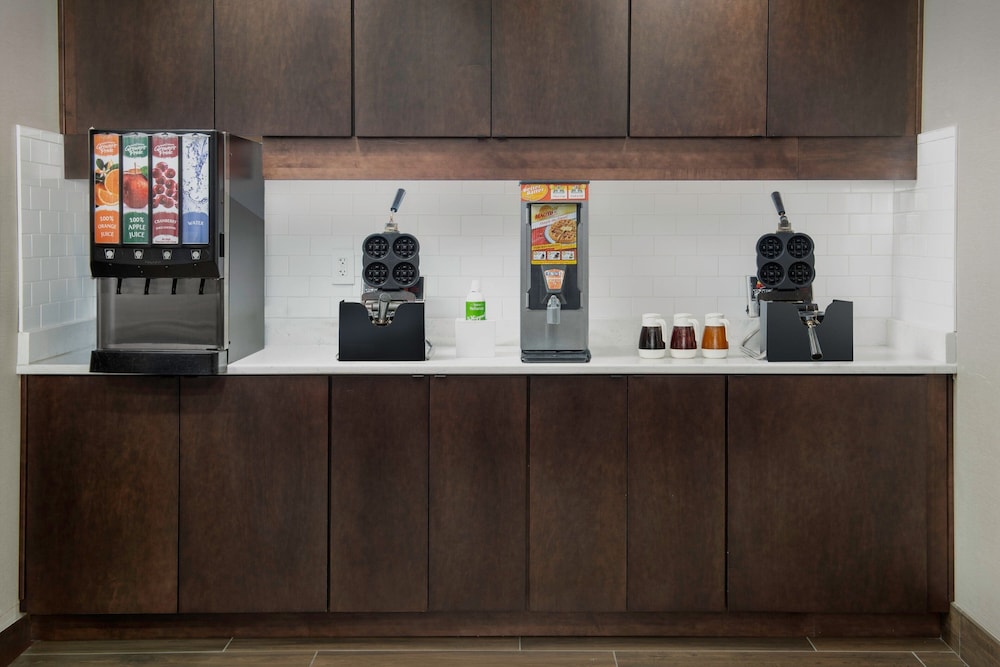 Residence Inn by Marriott Birmingham Hoover - photo 41