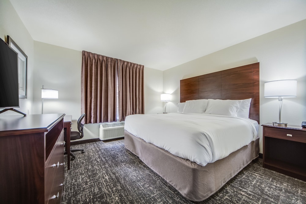 Cobblestone Hotel & Suites Cozad - photo 39