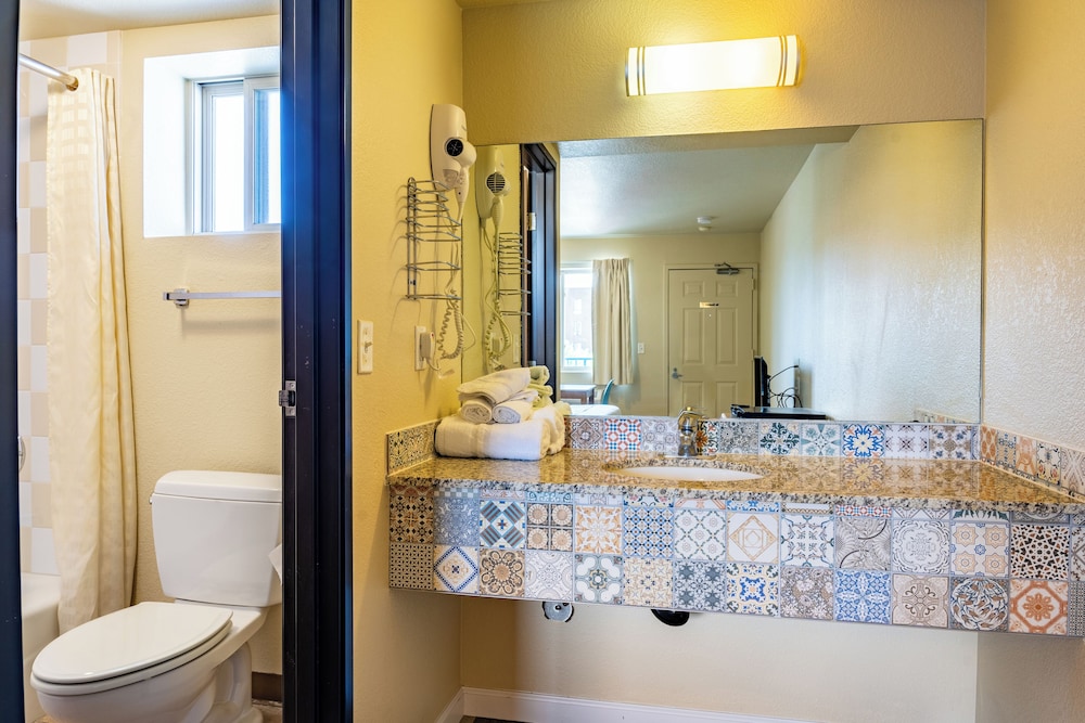 City Inn - photo 18