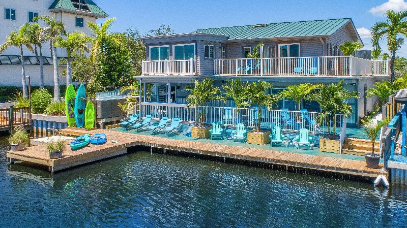 Latitude 26 Waterfront Boutique Resort Bonita Springs - photo 3