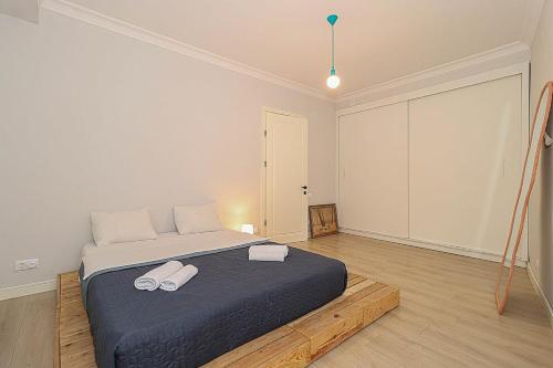 Mtatsminda Cozy Apt: Central & Comfy By Wehost