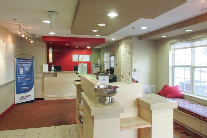 MainStay Suites Columbus Worthington - photo 17