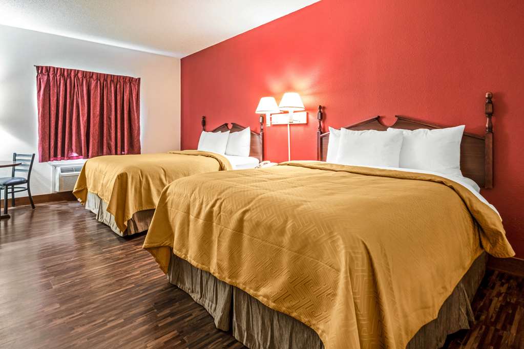 Quality Inn Redgranite - photo 15