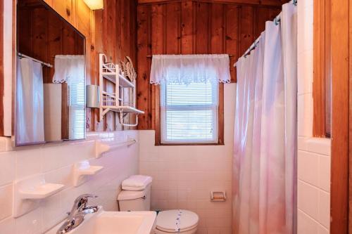 Boys Oh Boy by Oak Island Accommodations - photo 42
