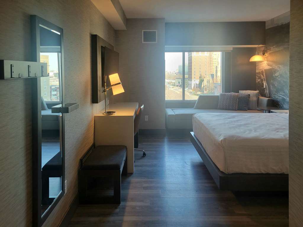 Cambria Hotel Niagara Falls - photo 16