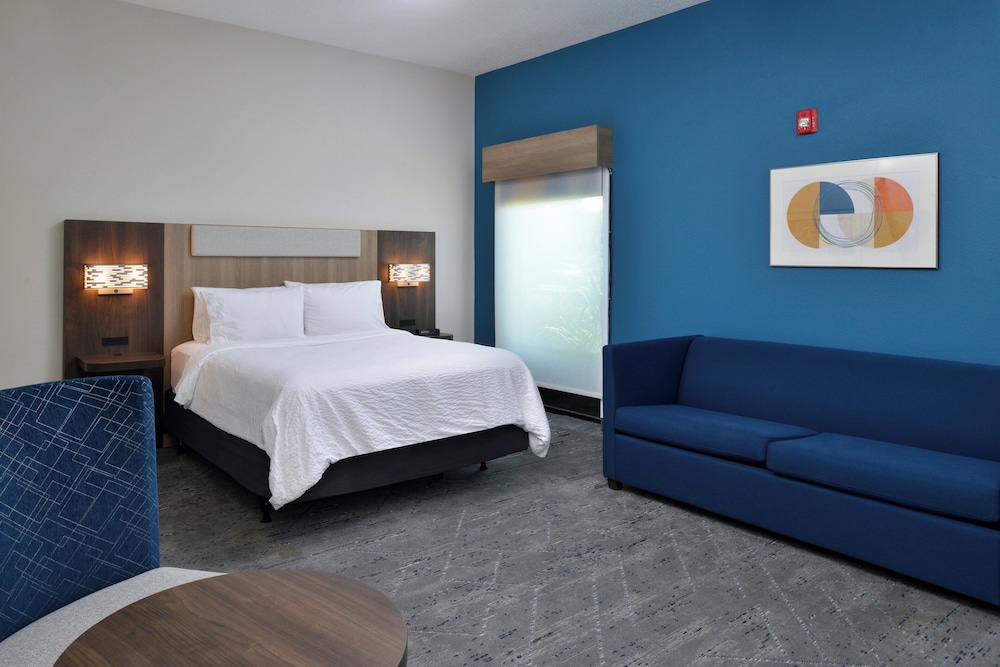 Holiday Inn Express Lewisburg New Columbia by IHG - photo 13