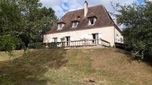 La Pantaine — hotel in Cenac-Et-Saint-Julien
