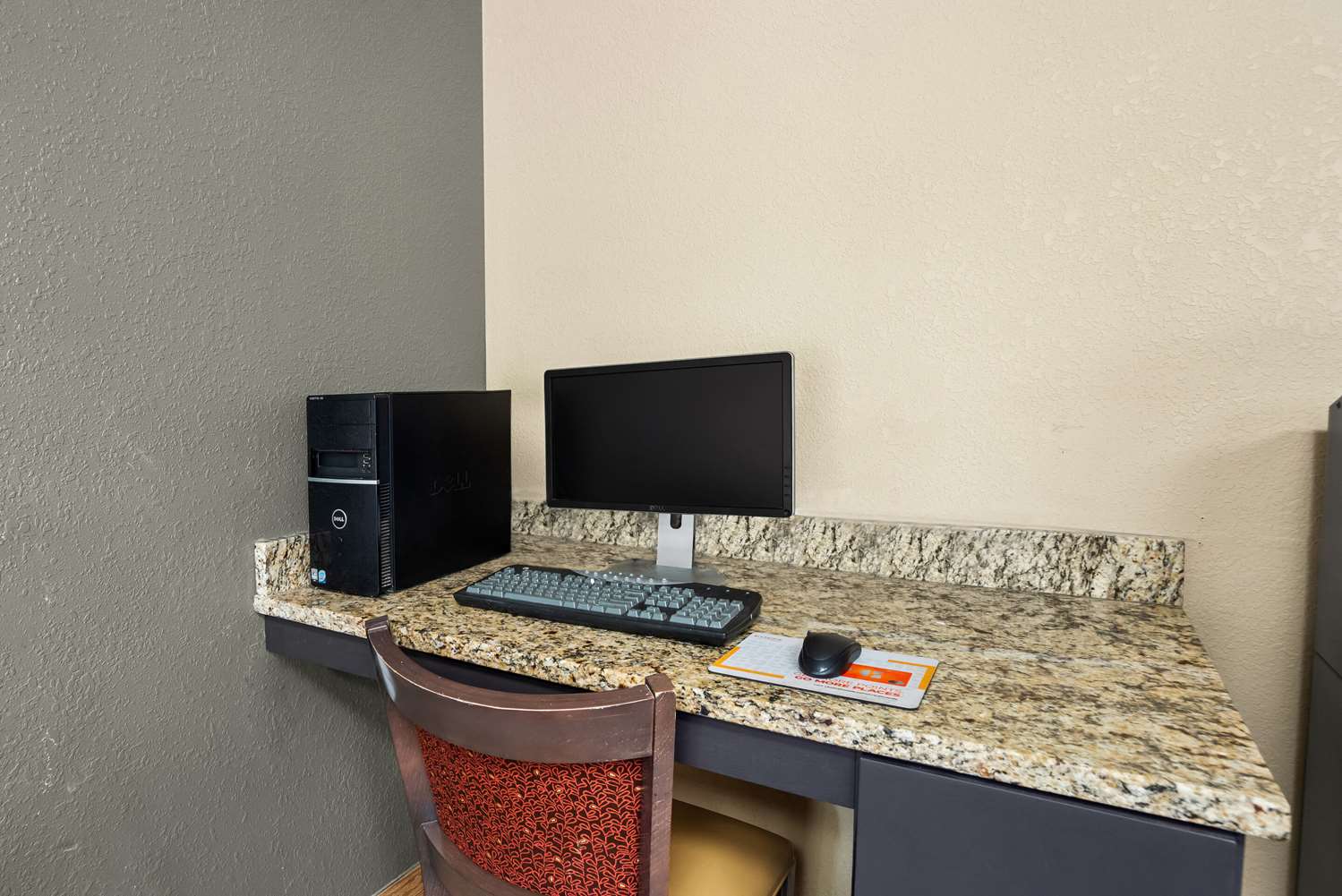 Suburban Studios Columbia Northwest - photo 15