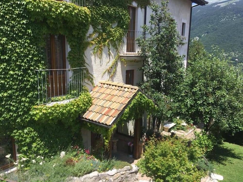 Albergo Casahotel Civitella in Civitella Alfedena, Italy