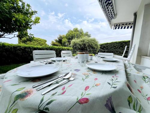 Suite dei Fiori Luxury Open Space — 4-Star Luxury Hotel in San Remo, Italy