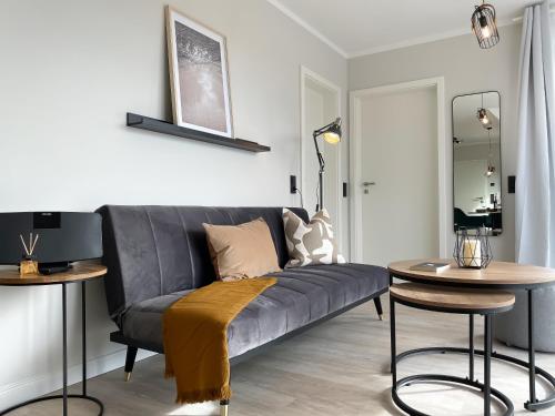 A4 Haus Deichwind Königsberger Allee 36 Feriendomizil Hollich — 4-Star Luxury Hotel in Gromitz, Germany