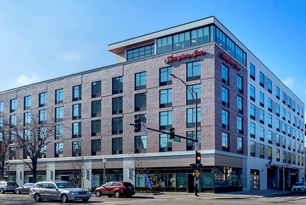 Hampton Inn Chicago North Loyola Station - photo 50