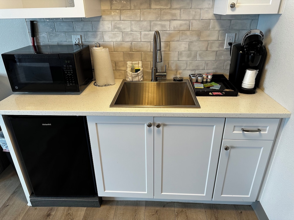 West Beach Suites - photo 54