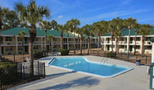 Windsor Inn of Jacksonville - photo 13