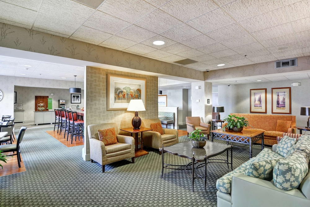 Hampton Inn Bloomsburg - photo 4